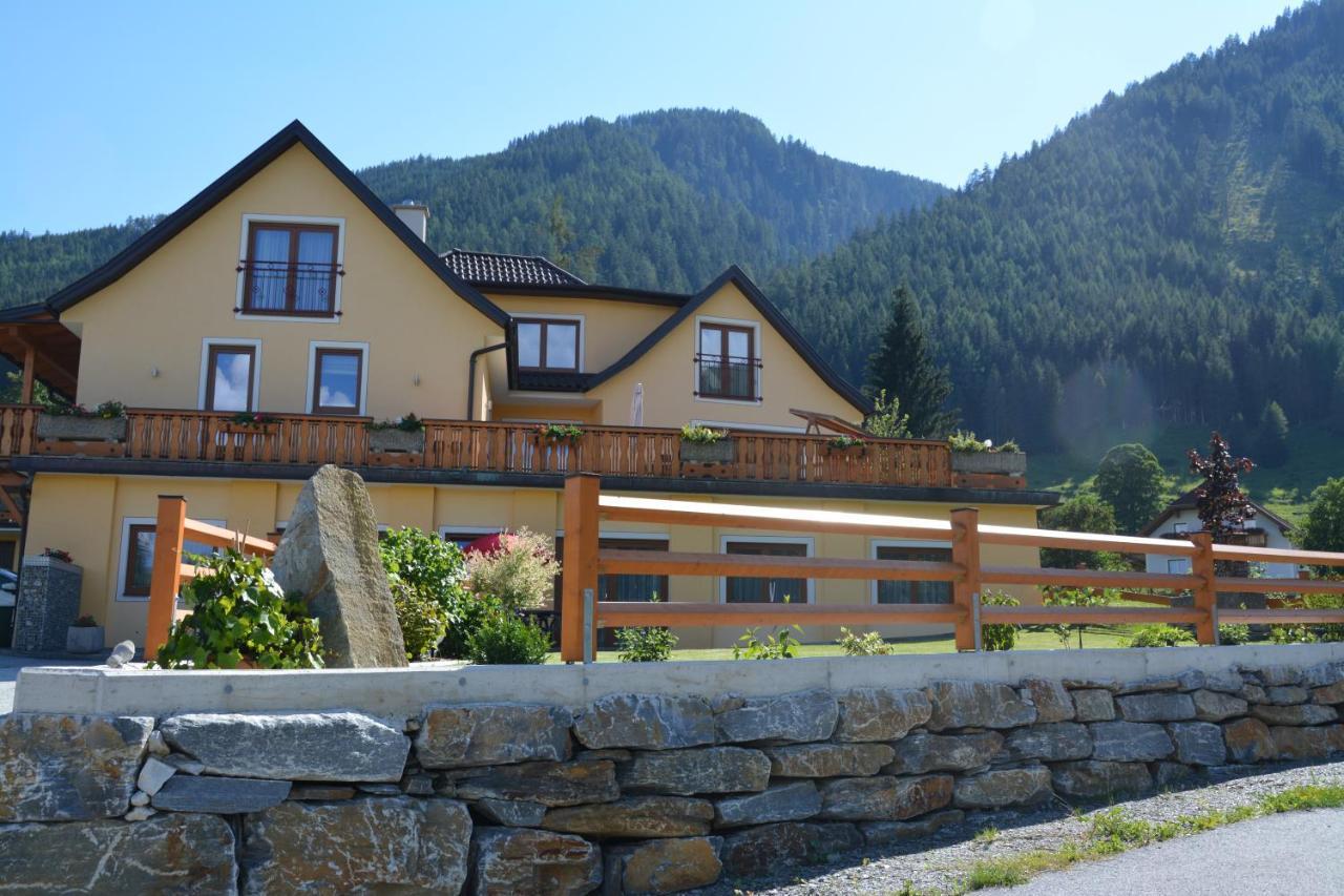 Pension Waldheim Mauterndorf  Eksteriør bilde