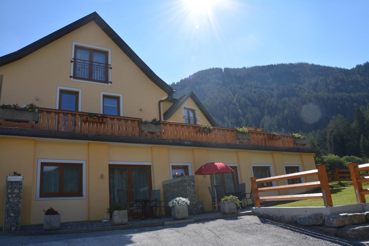 Pension Waldheim Mauterndorf  Eksteriør bilde