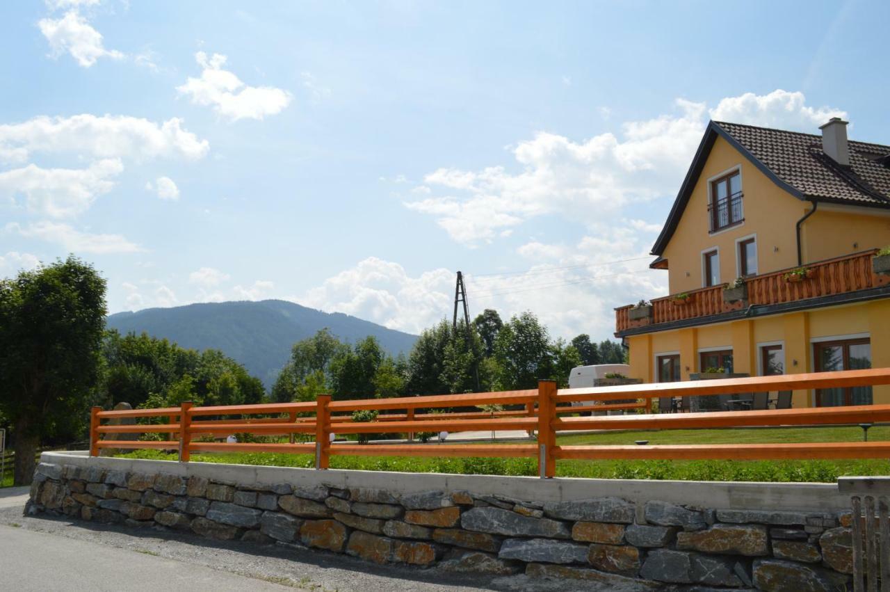 Pension Waldheim Mauterndorf  Eksteriør bilde