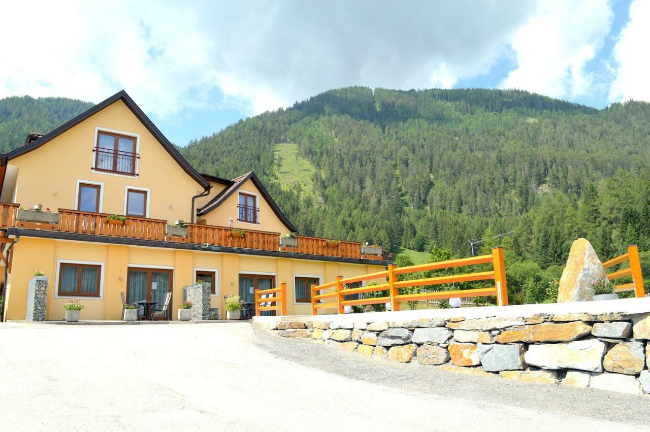 Pension Waldheim Mauterndorf  Eksteriør bilde